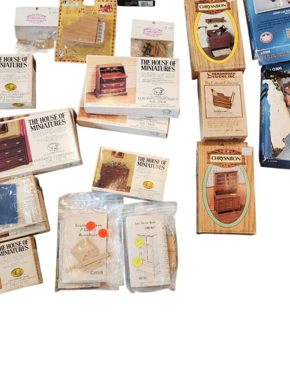 65 Vintage Houseworks Miniature Dollhouse Furniture Kits - Picture 8 of 8